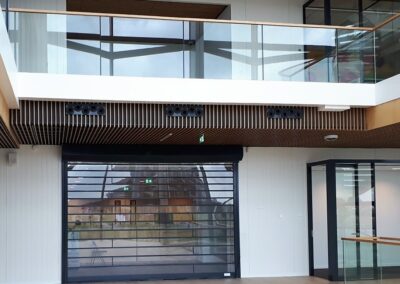 Transparant rolluik voor Experience Center AGF Van Gelder Ridderkerk